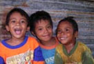 Kinderen uit Fien's weeshuis